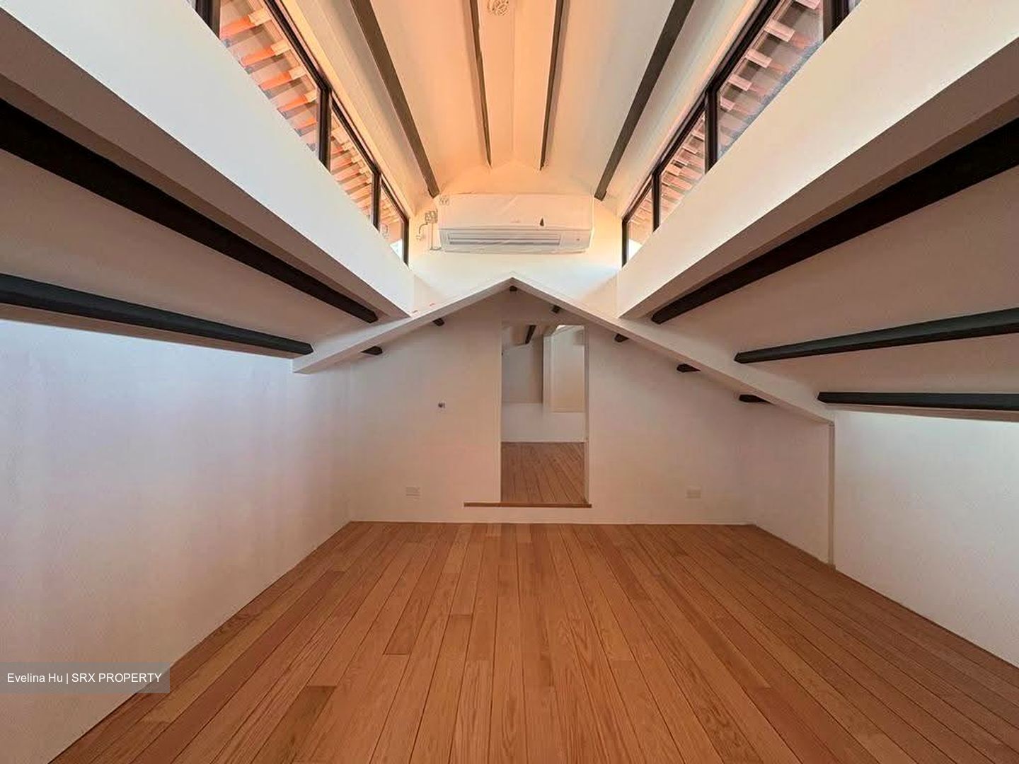 Keong Saik Road (D2), Shop House #619345601